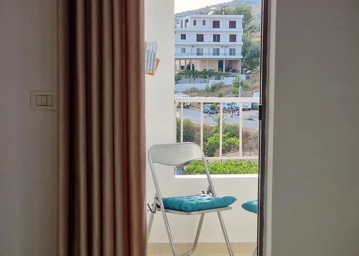 Apartment Arte