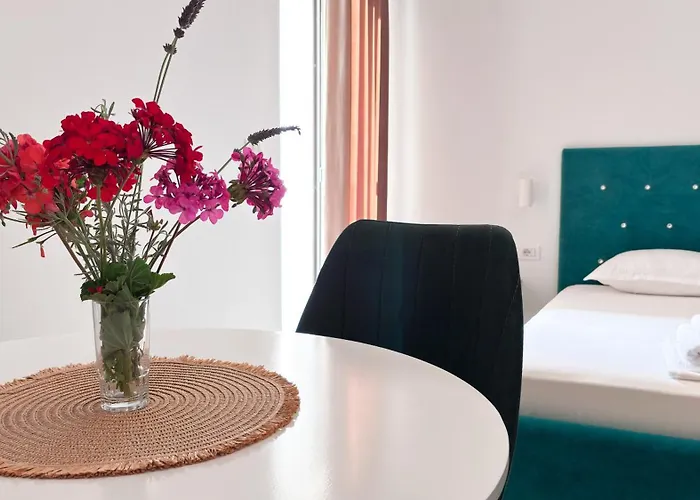 Arte Apartment